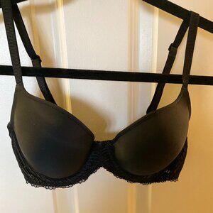 Wacoal black underwire bra
